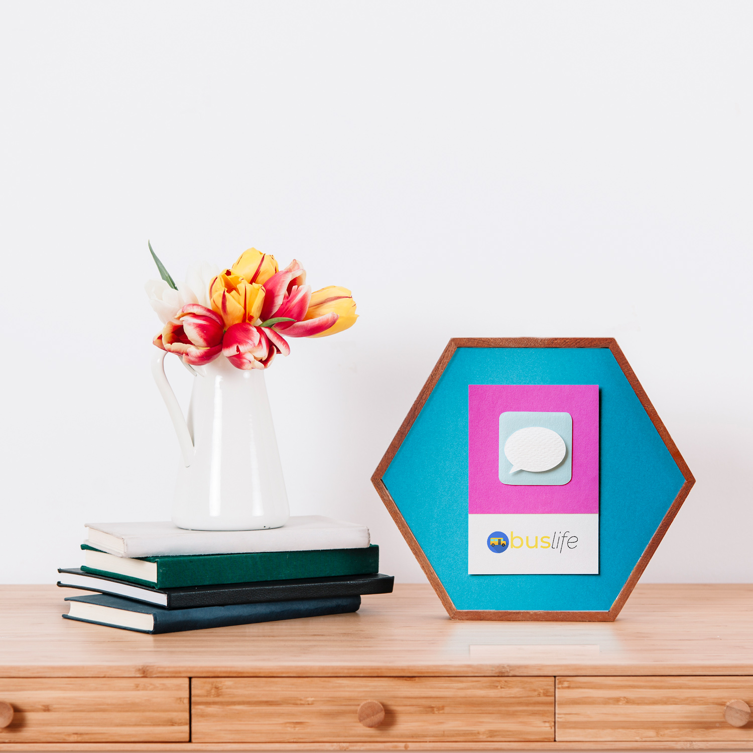 Contact Buslife Store