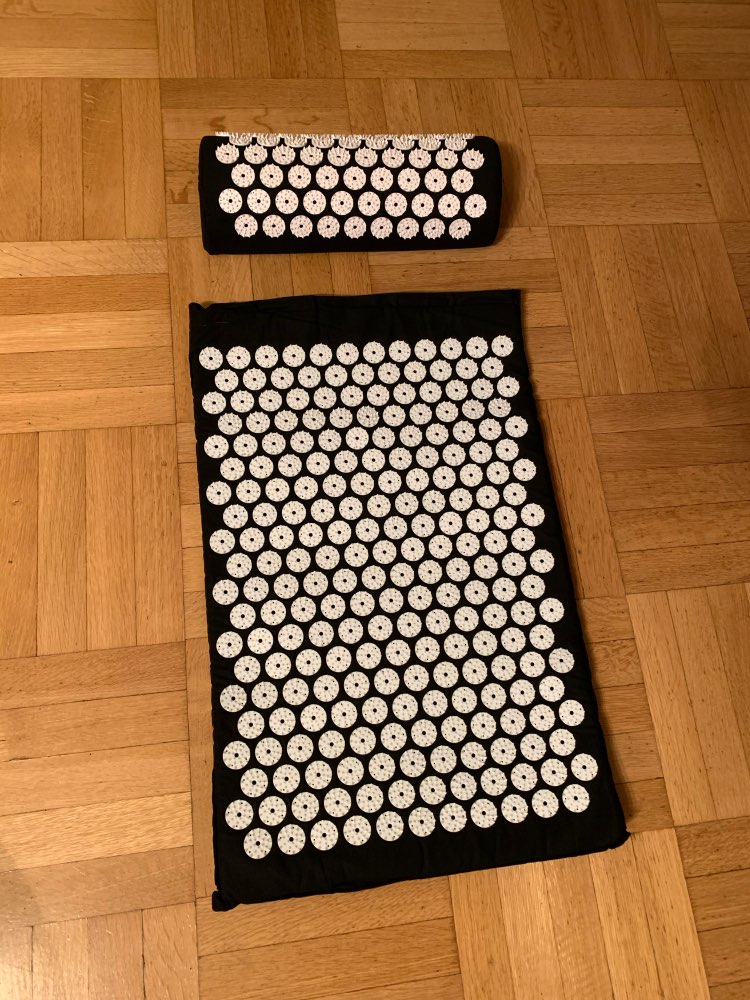 Dorsalla Acupuncture Mat with Pillow™ photo review